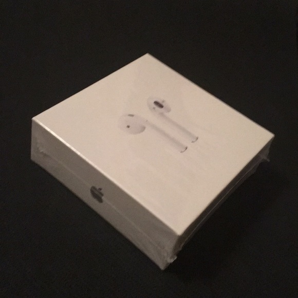 AirPods 2nd generation brand new SEALED - Picture 2 of 5
